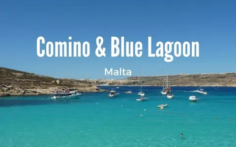Błękitna laguna na Malcie, Comino & Blue Lagoon. Woda krystalicznie czysta, łodzie i plaże zapraszają do kąpieli.