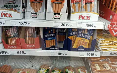 Na Węgrzech obiad z parówek Pick kosztuje 1379 Ft, a Berlinki 1019 Ft.